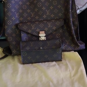 Purse and wallet Louis Vuitton mirror image large brown bag